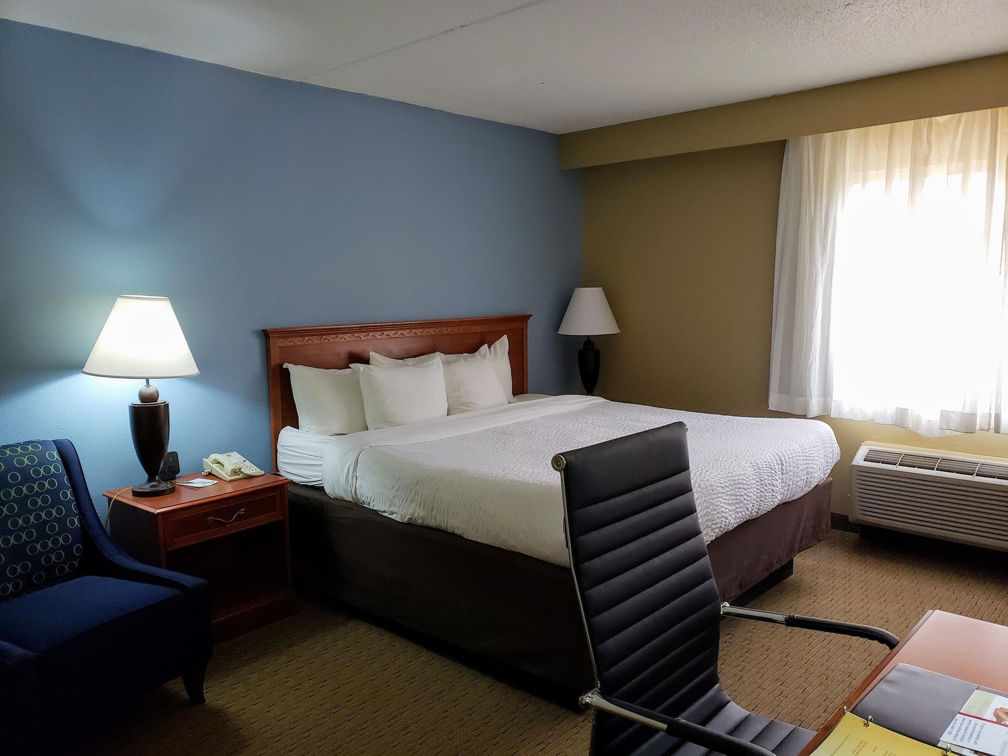 Clarion Hotel Conference Center - North Lexington Buitenkant foto