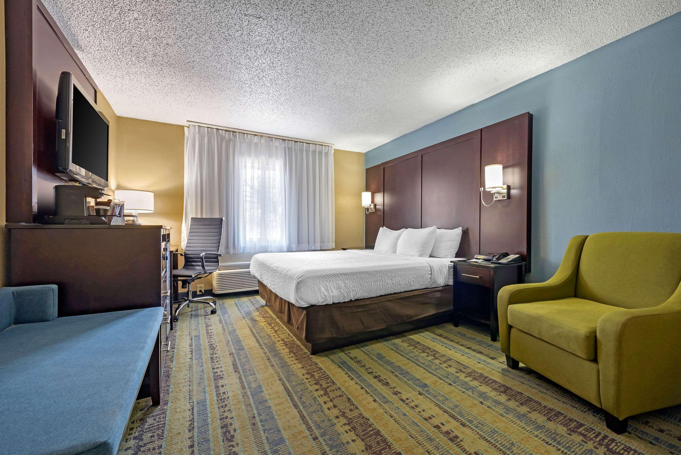 Clarion Hotel Conference Center - North Lexington Buitenkant foto